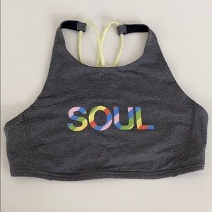 Lululemon Free To Be high neck bra - Soulcycle
